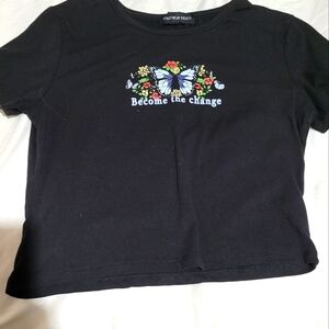 Urban Planet baby tee size medium